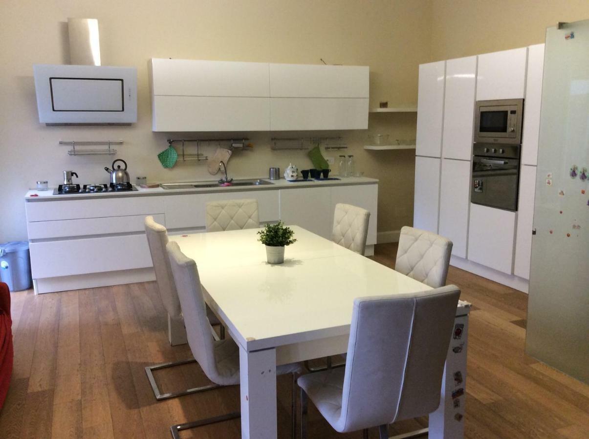 Suite Con Terrazza In Centro Storico Catania Bagian luar foto